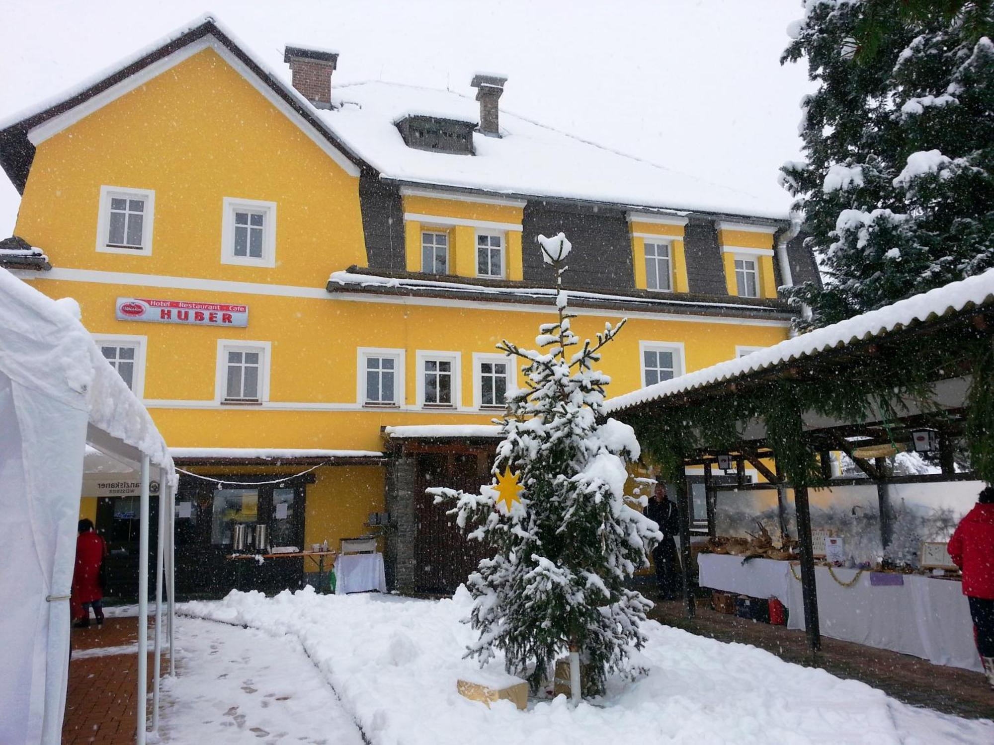 Hotel Villa Huber Afritz Buitenkant foto