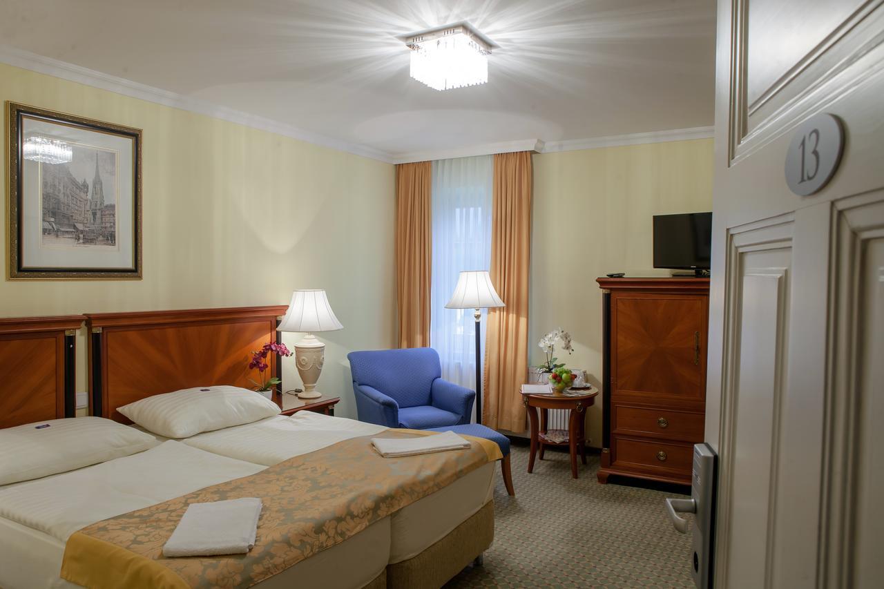 Hotel Villa Huber Afritz Buitenkant foto